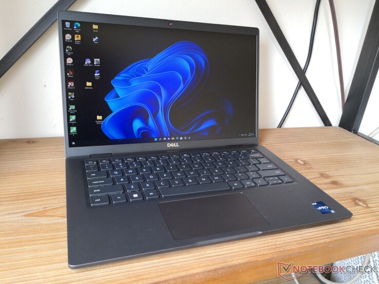 Dell Latitude 7330