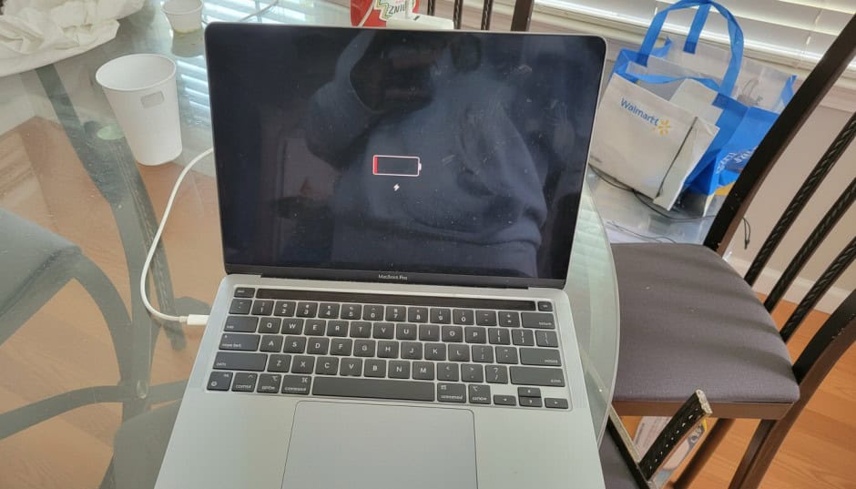 MacBook not charging motherboard
